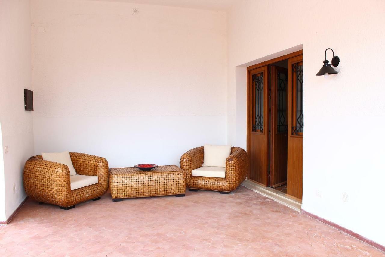 קאריני Villa Porto Rais מראה חיצוני תמונה