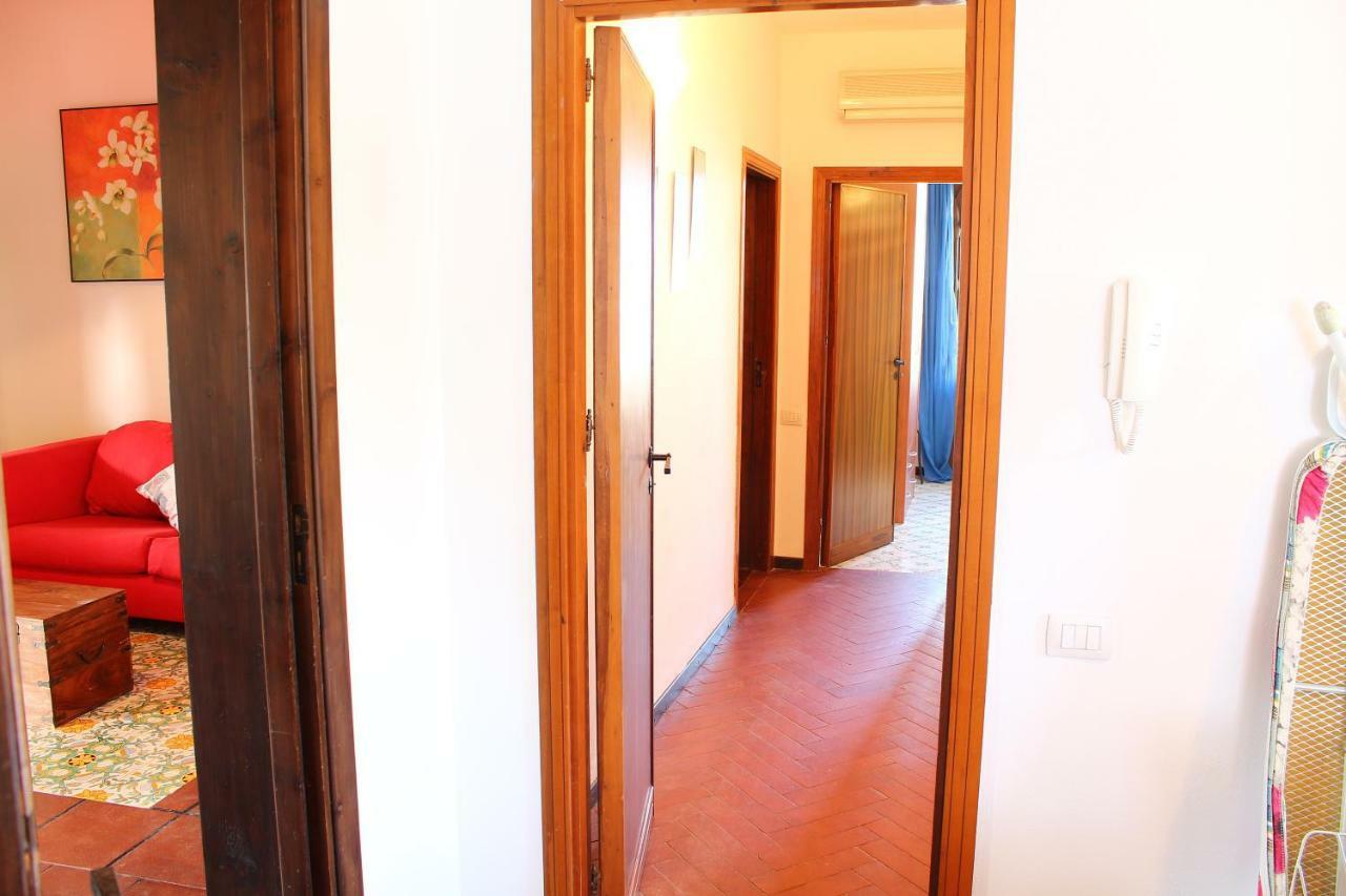 קאריני Villa Porto Rais מראה חיצוני תמונה