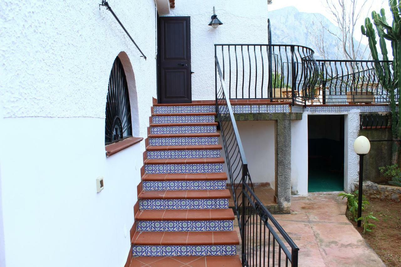 קאריני Villa Porto Rais מראה חיצוני תמונה