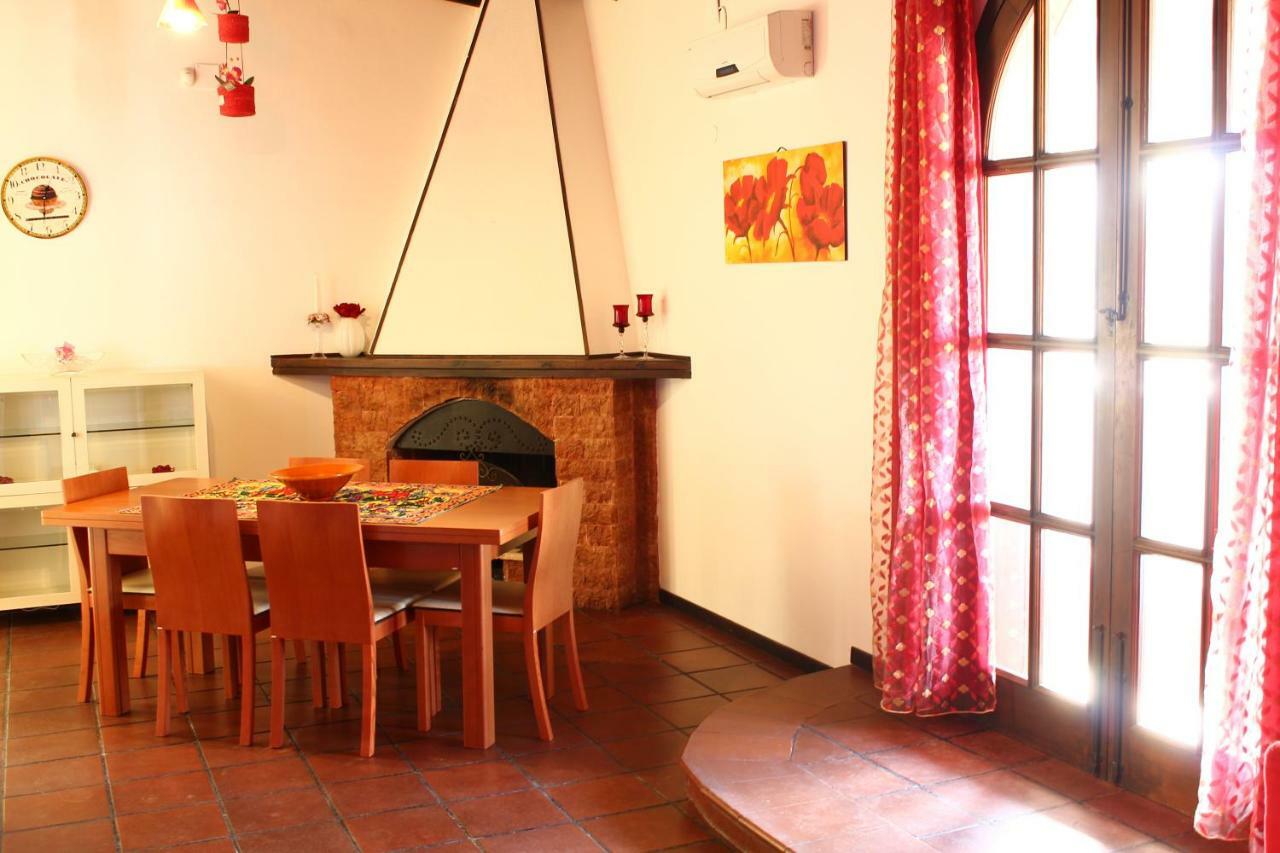 קאריני Villa Porto Rais מראה חיצוני תמונה