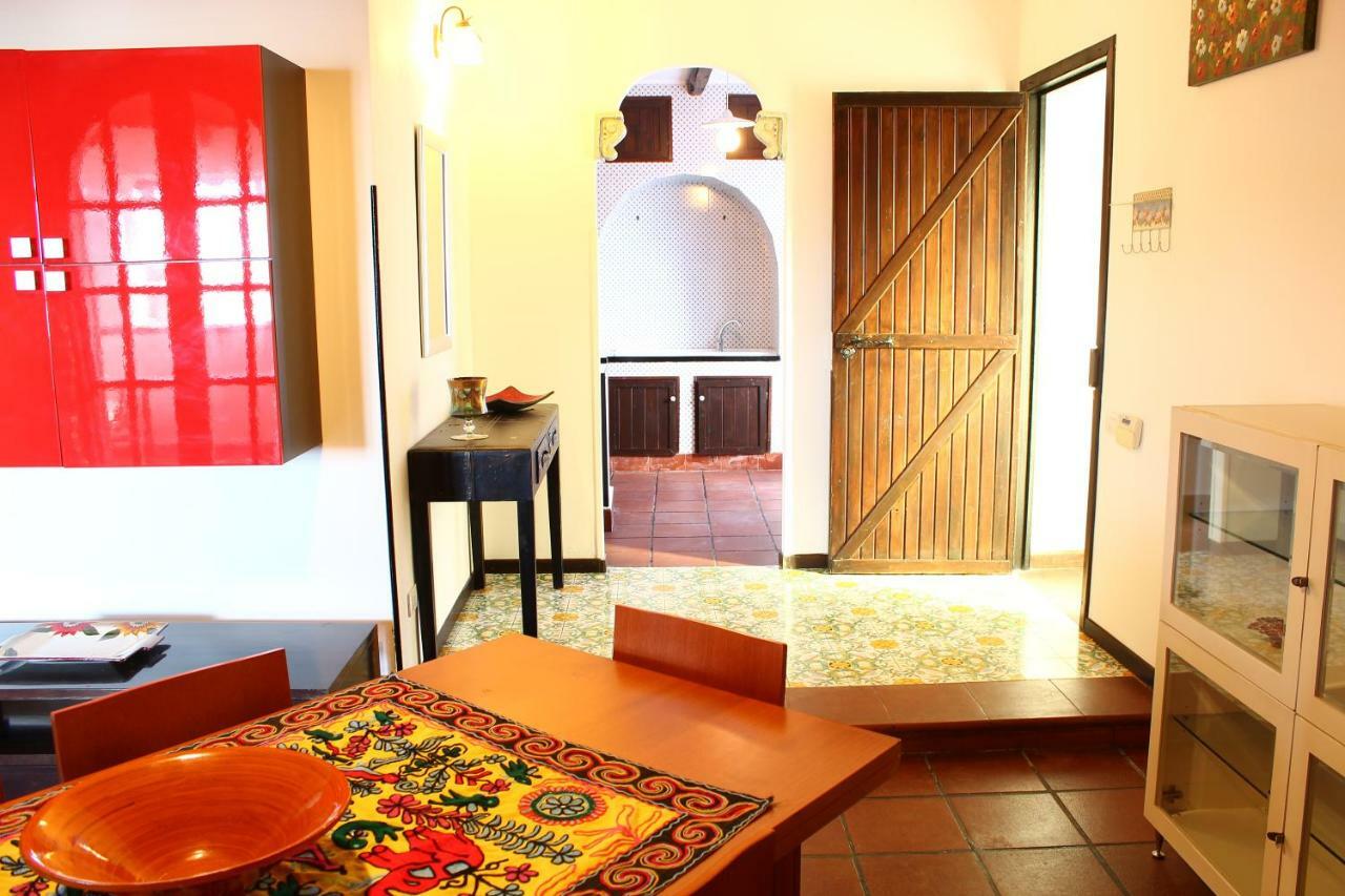 קאריני Villa Porto Rais מראה חיצוני תמונה