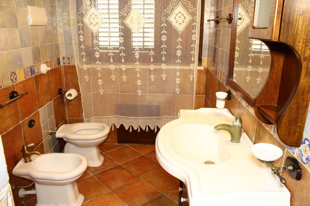 קאריני Villa Porto Rais מראה חיצוני תמונה