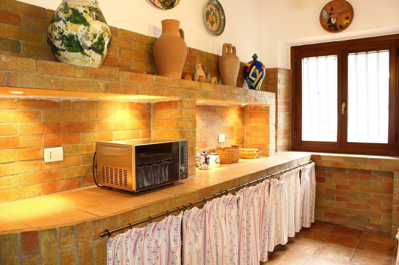 קאריני Villa Porto Rais מראה חיצוני תמונה