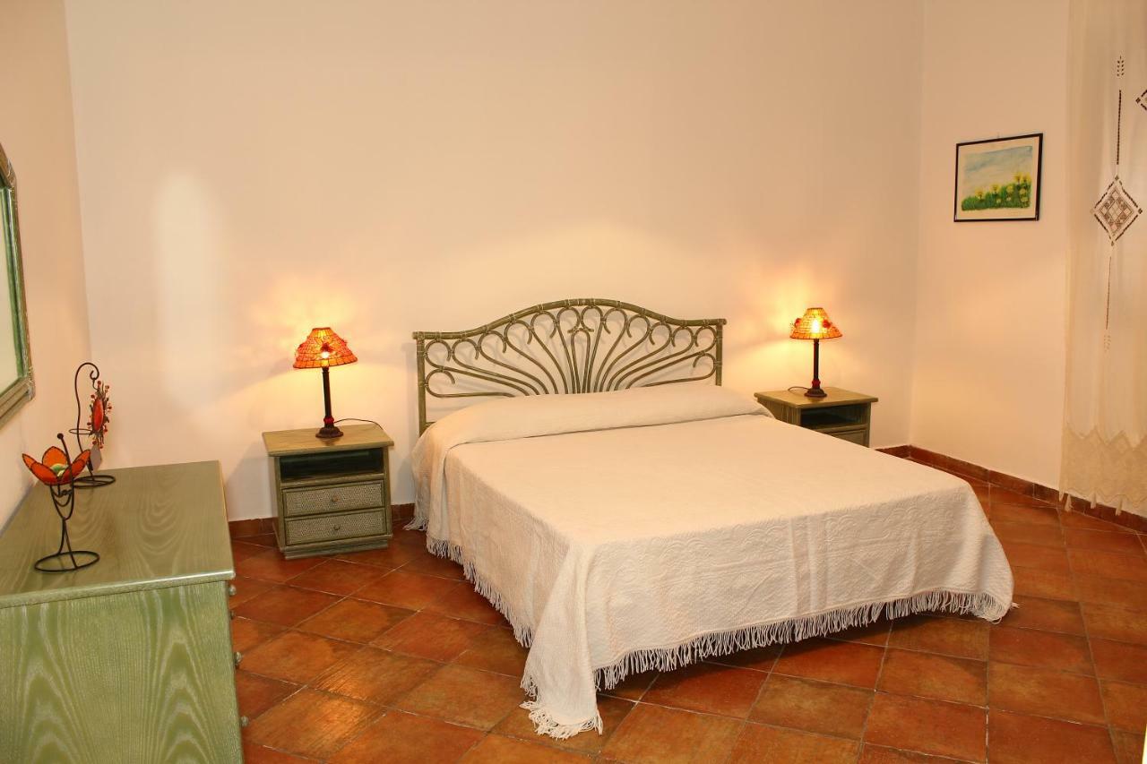 קאריני Villa Porto Rais מראה חיצוני תמונה
